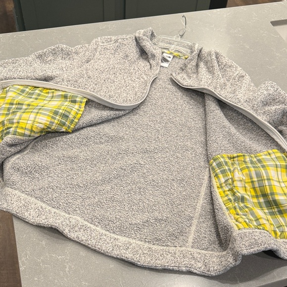 The North Face Women's Gray Fleece Jacket - Picture 6 of 6